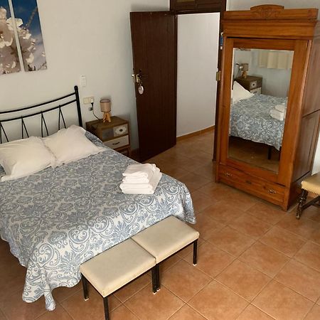 Fonda La Plaza Ξενοδοχείο Valderrobres Εξωτερικό φωτογραφία